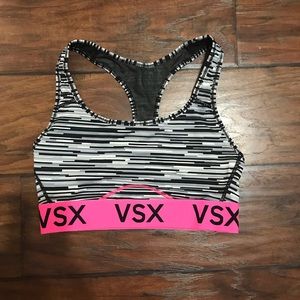 VICTORIA SPORT Sports Bra